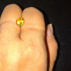 Gosmemite 2.25ct 10x8mm loose stone